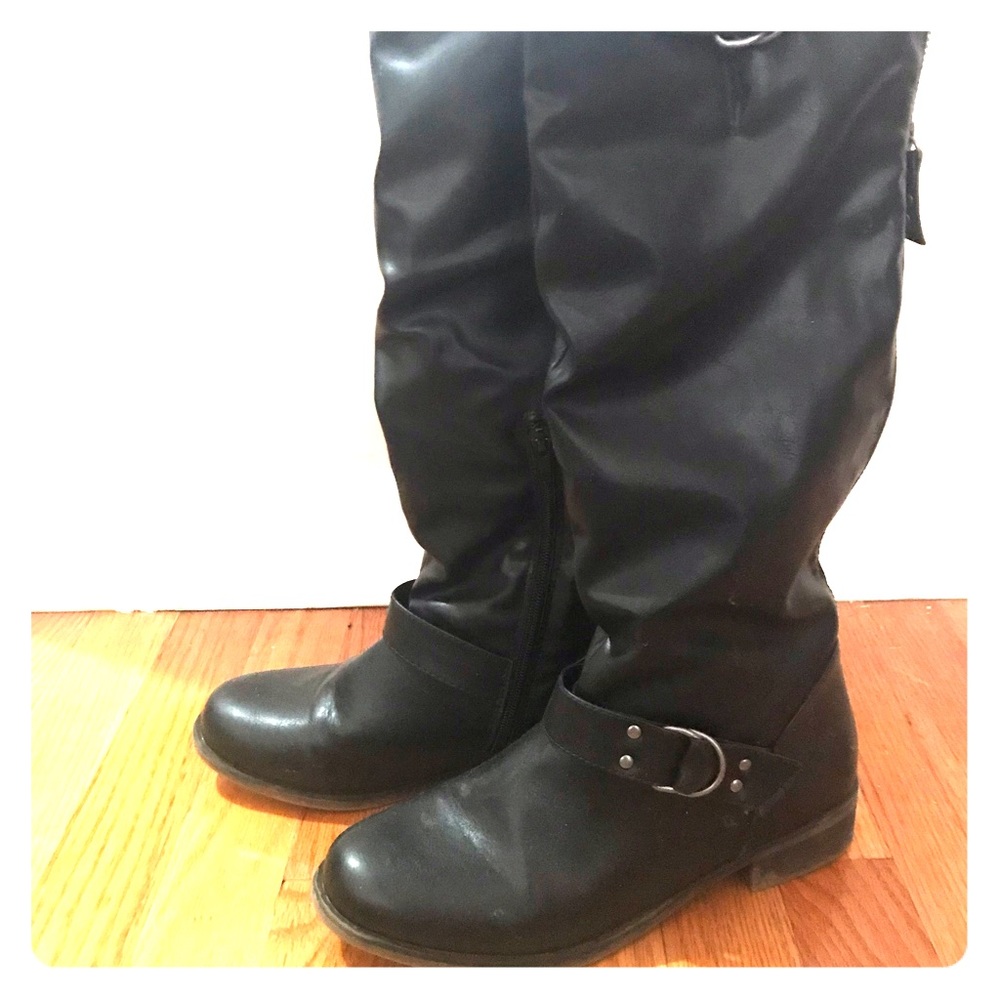 Black knee high scrunch boots